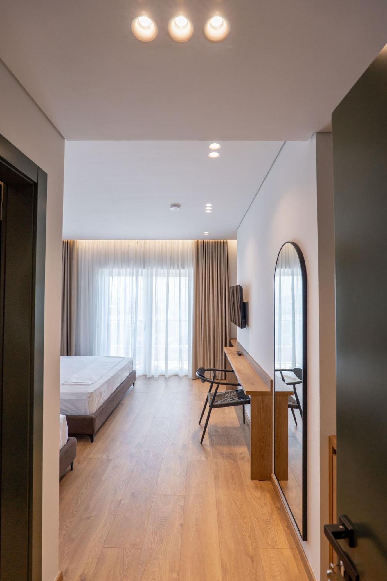 Kamara Rooms Sarandë Rum bild