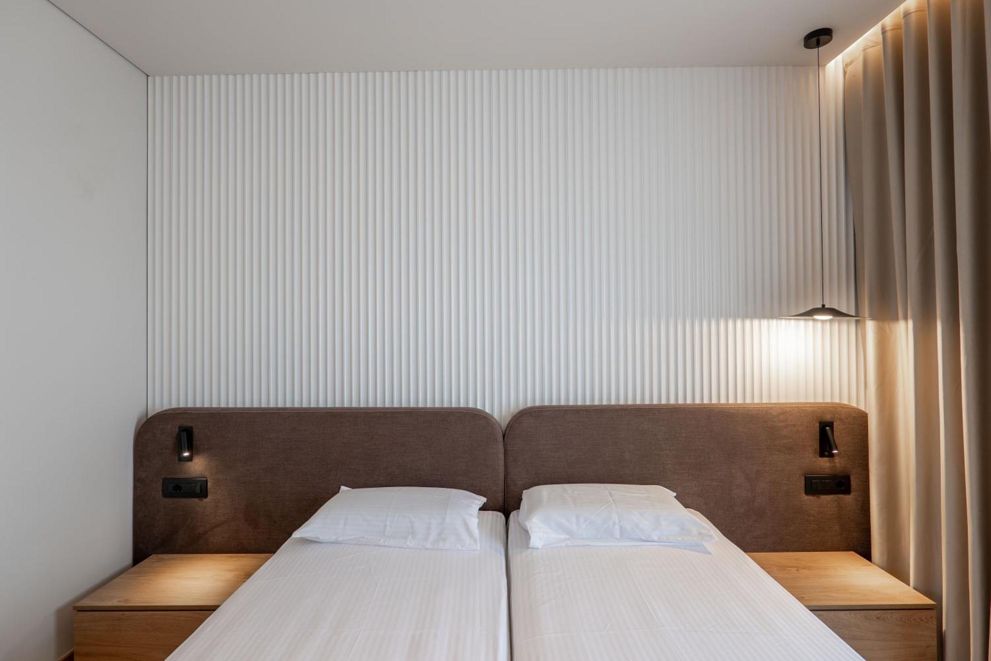 Kamara Rooms Sarandë Exteriör bild