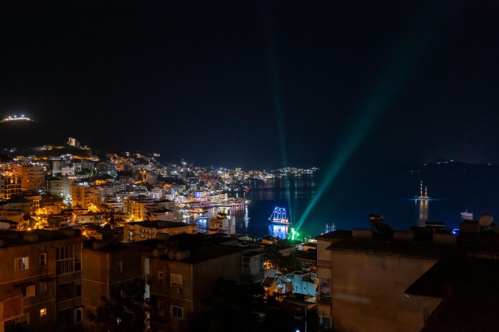 Kamara Rooms Sarandë Exteriör bild