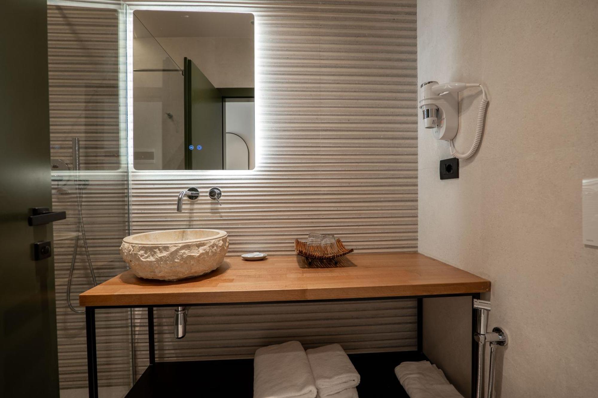 Kamara Rooms Sarandë Exteriör bild